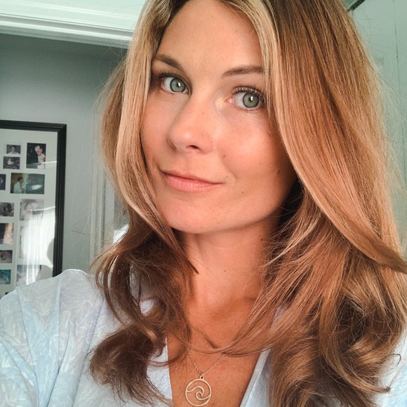 🌺 new listings!!!🌺 moving and it’s all gotta go! - Picture 2 of 3